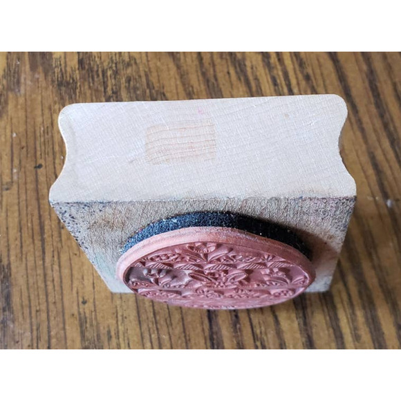 Vintage 1997 Limited Edition Easter Bunny Egg Wood Mounted Rubber Stamp - Picture 7 of 8